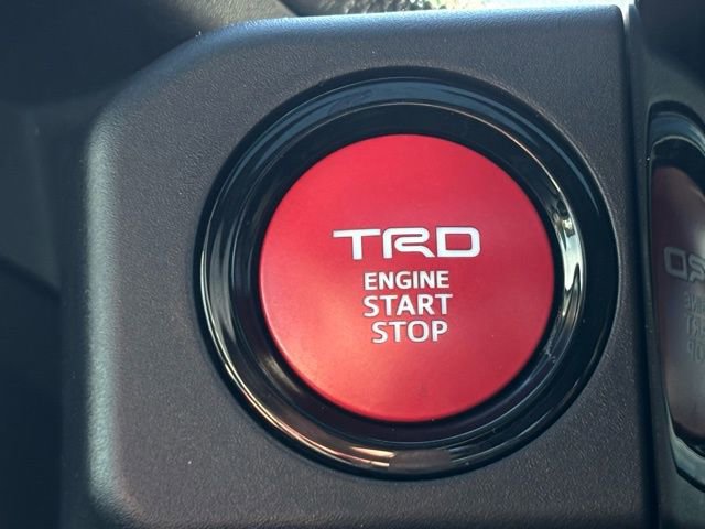 Used 2024 Toyota Tacoma TRD Off-Road w/ TRD Off Road Premium Package image 37