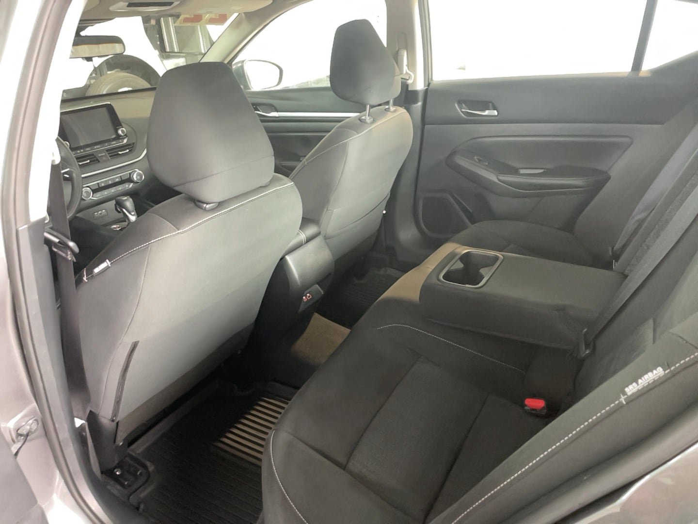 Used 2022 Nissan Altima 2.5 SV AWD/4WD image 19