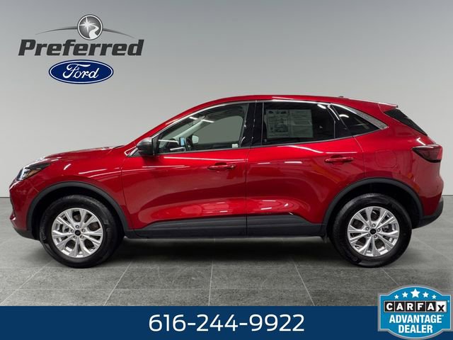 Used 2023 Ford Escape Active AWD/4WD image 7