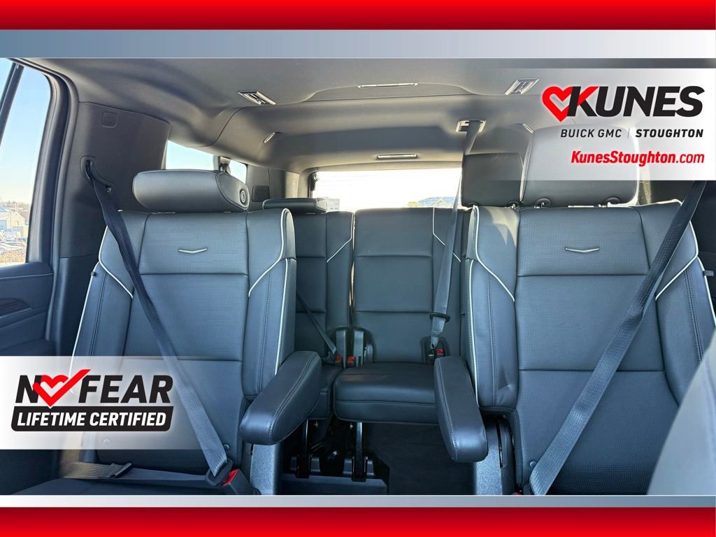 Used 2024 Cadillac Escalade ESV Premium Luxury image 36