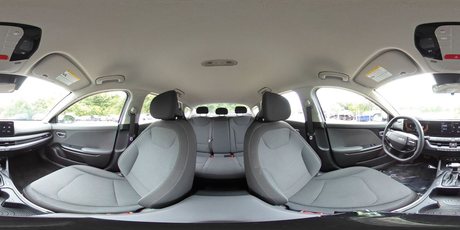Used 2025 Kia K4 FWD image 42