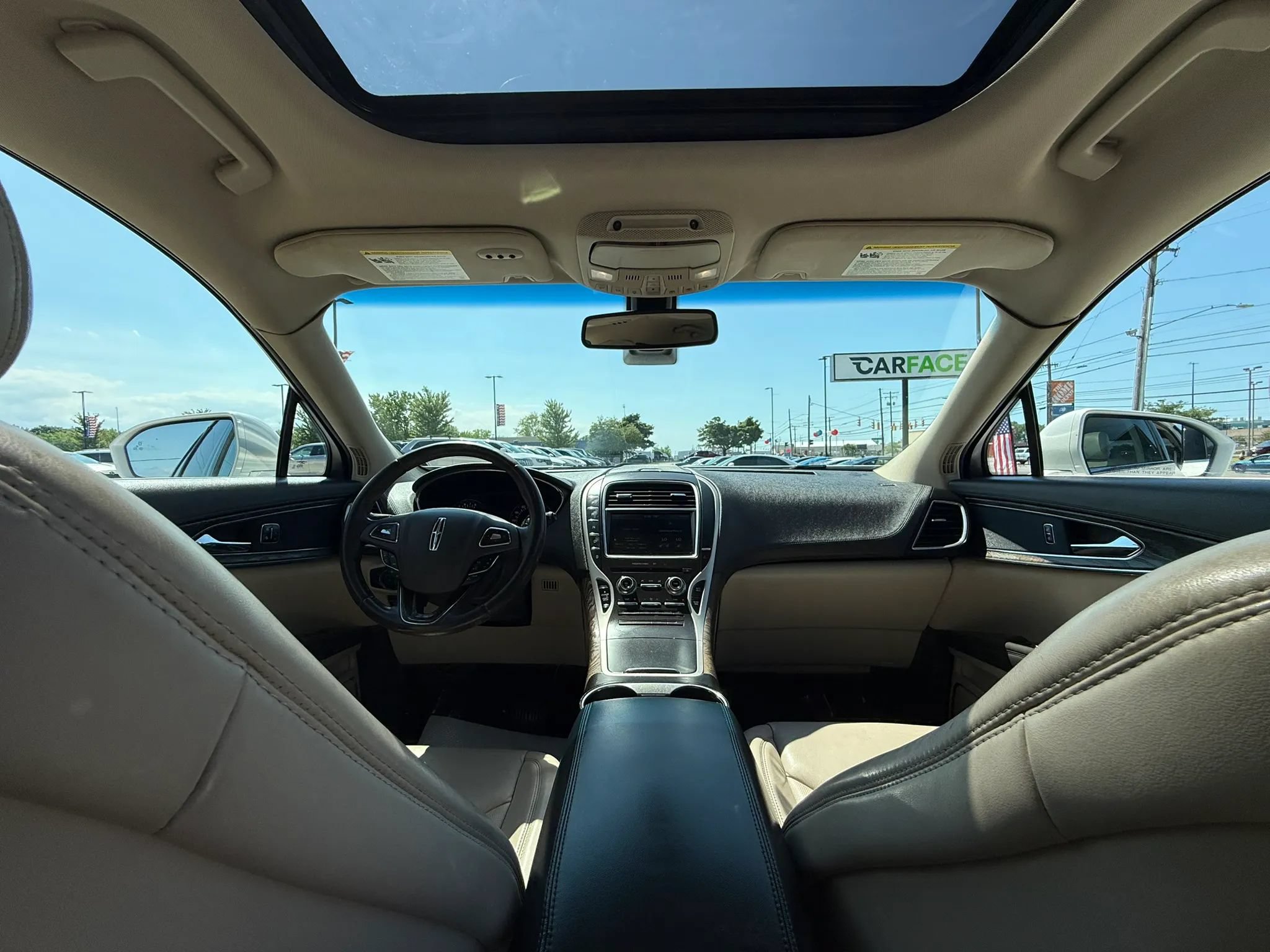 Used 2016 Lincoln MKX Select w/ Select Plus Package AWD/4WD image 28