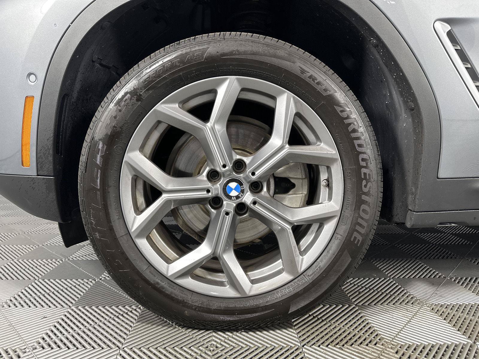 Used 2024 BMW X3 xDrive30i w/ Premium Package AWD/4WD image 9