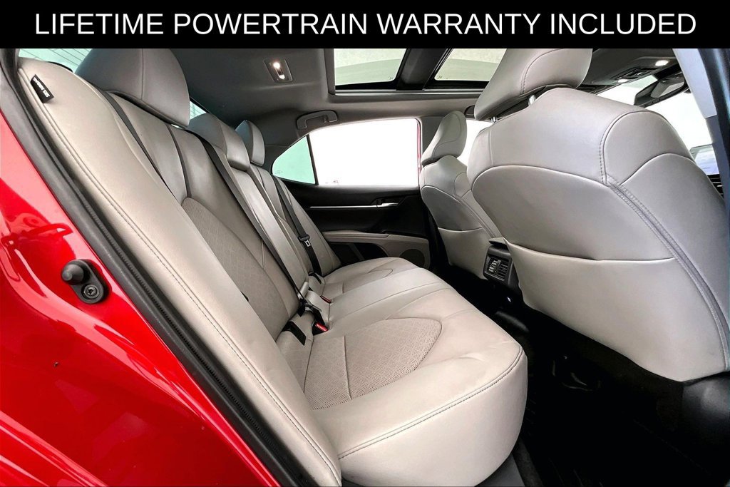 Used 2022 Toyota Camry XSE FWD image 35