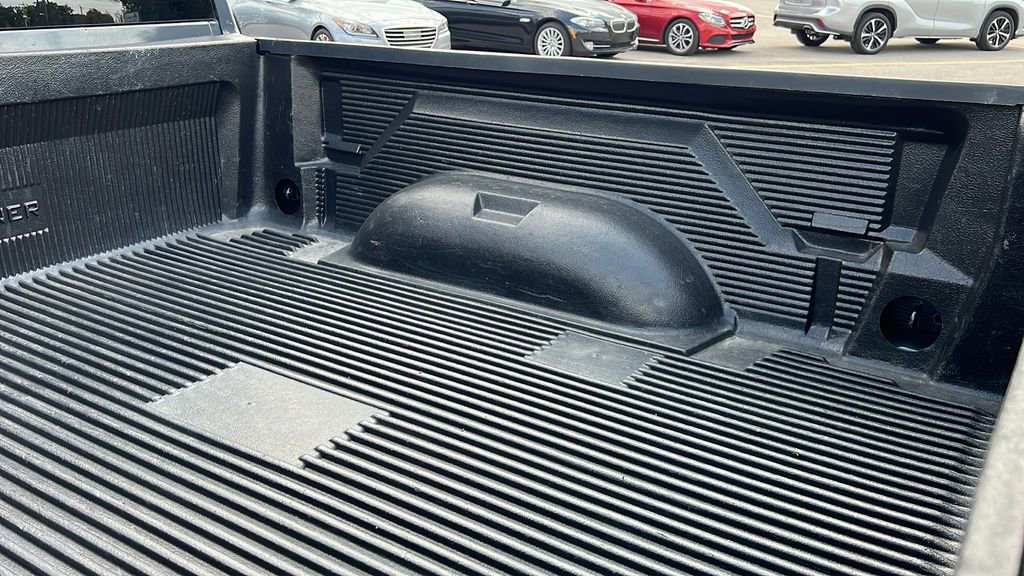 Used 2018 RAM 1500 ST w/ SXT Appearance Group image 32