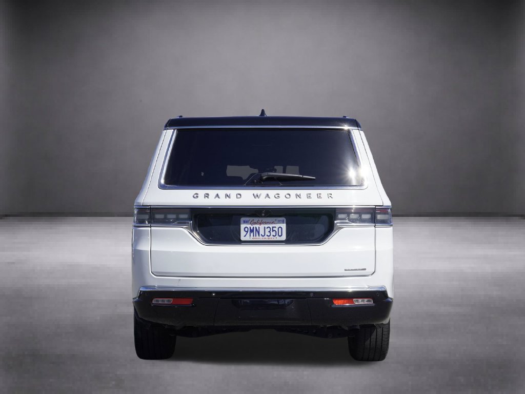 Certified 2024 Jeep Grand Wagoneer L Series III AWD/4WD image 6