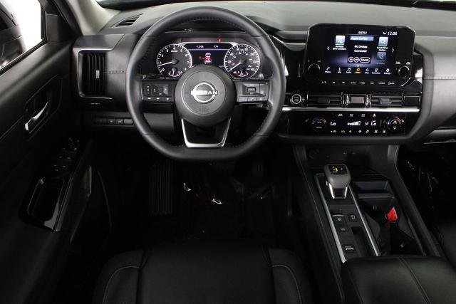 Certified 2024 Nissan Pathfinder SL FWD image 7
