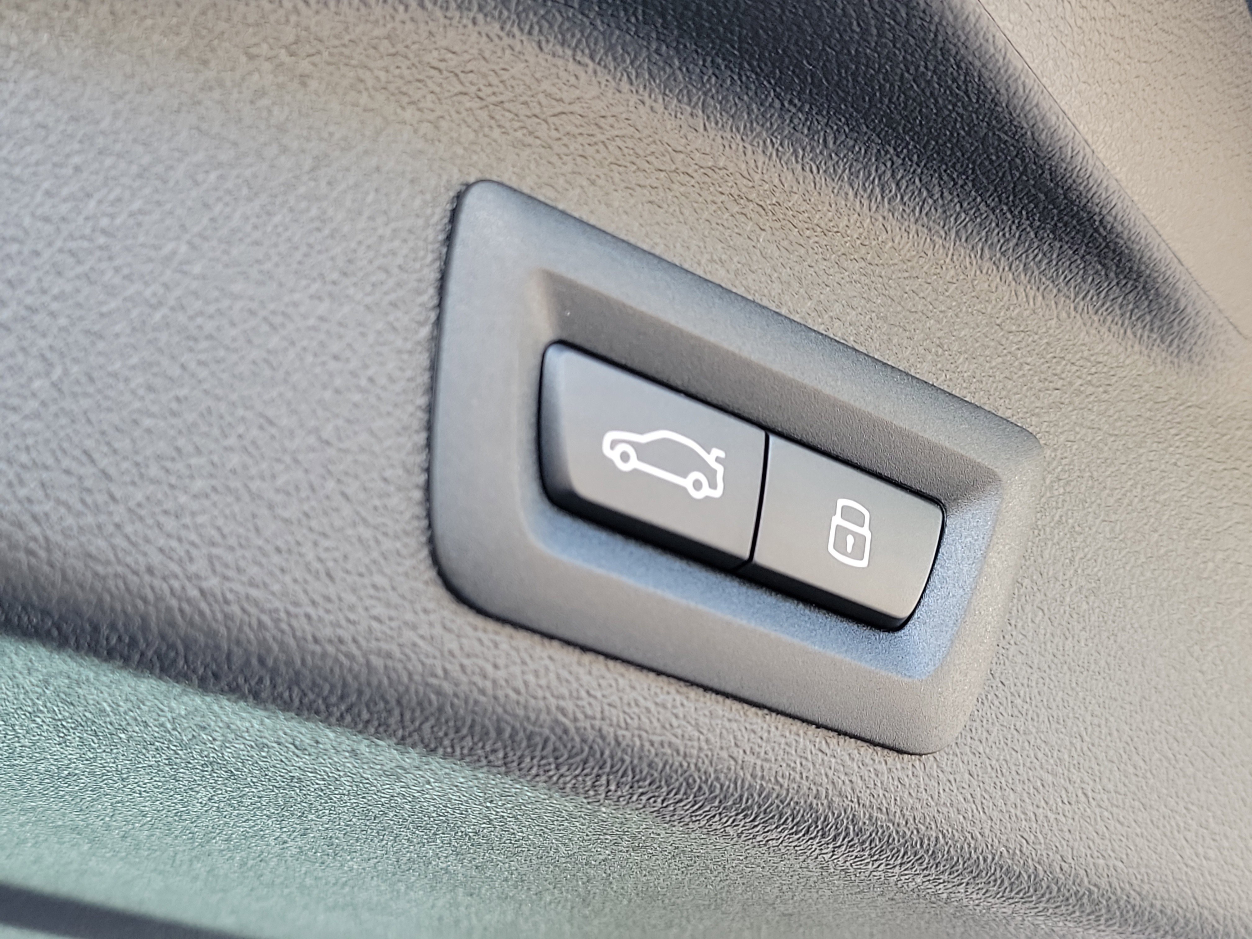 New 2026 BMW X5 sDrive40i w/ Executive Package image 8