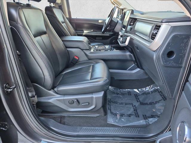 Used 2023 Ford Expedition XLT AWD/4WD image 21