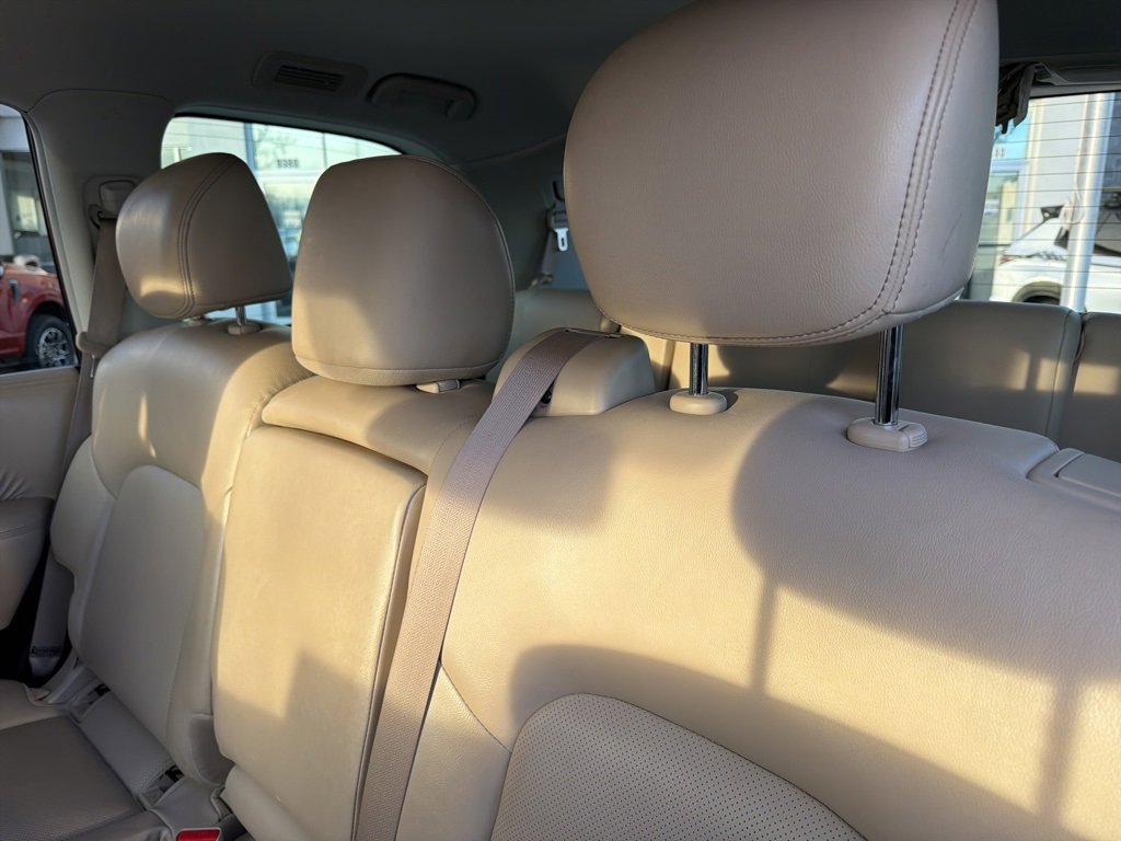 Used 2023 Nissan Armada SL image 32