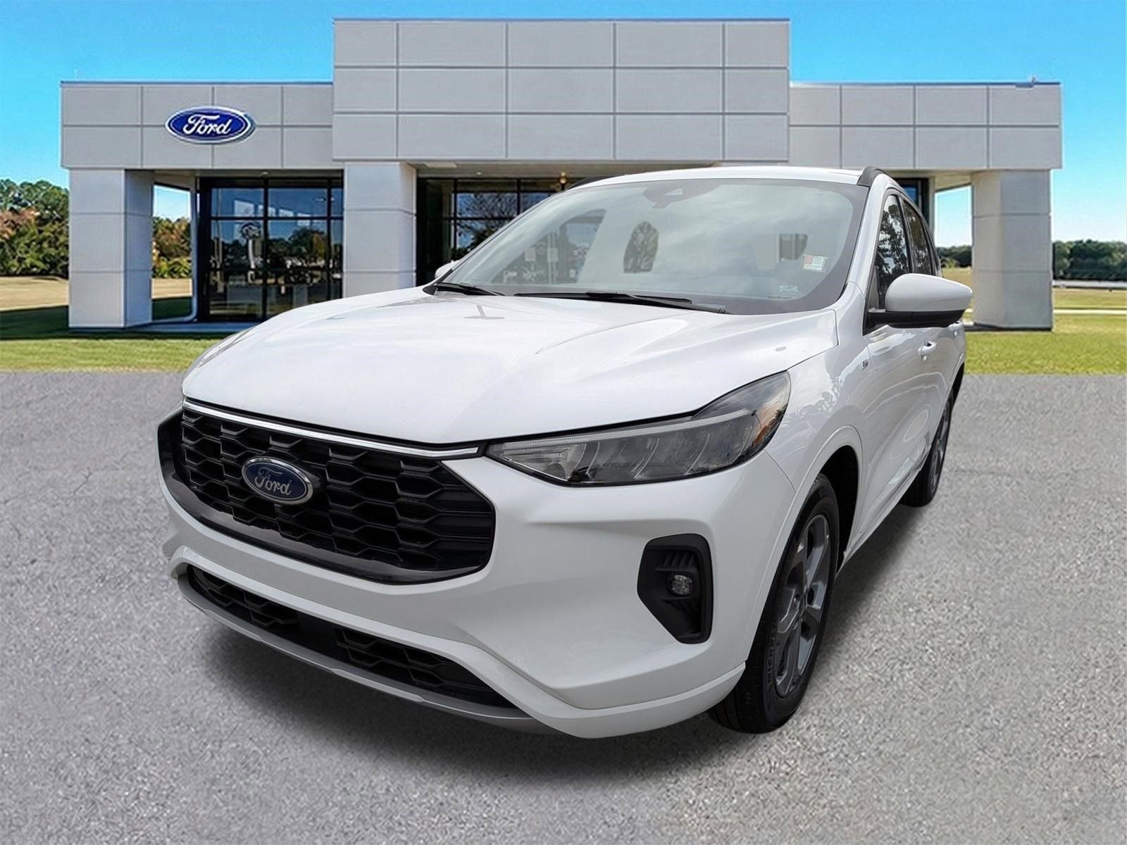 Certified 2023 Ford Escape ST-Line Select w/ Tech Pack #2 image 8