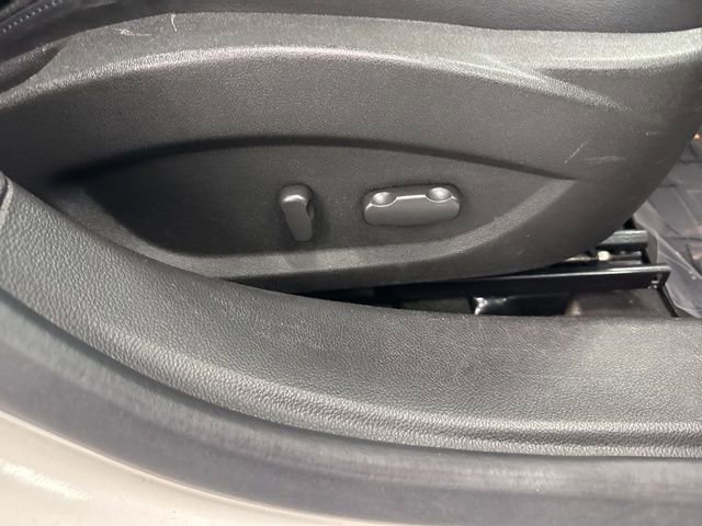 Used 2011 Buick LaCrosse CXS w/ Driver Confidence Package image 23