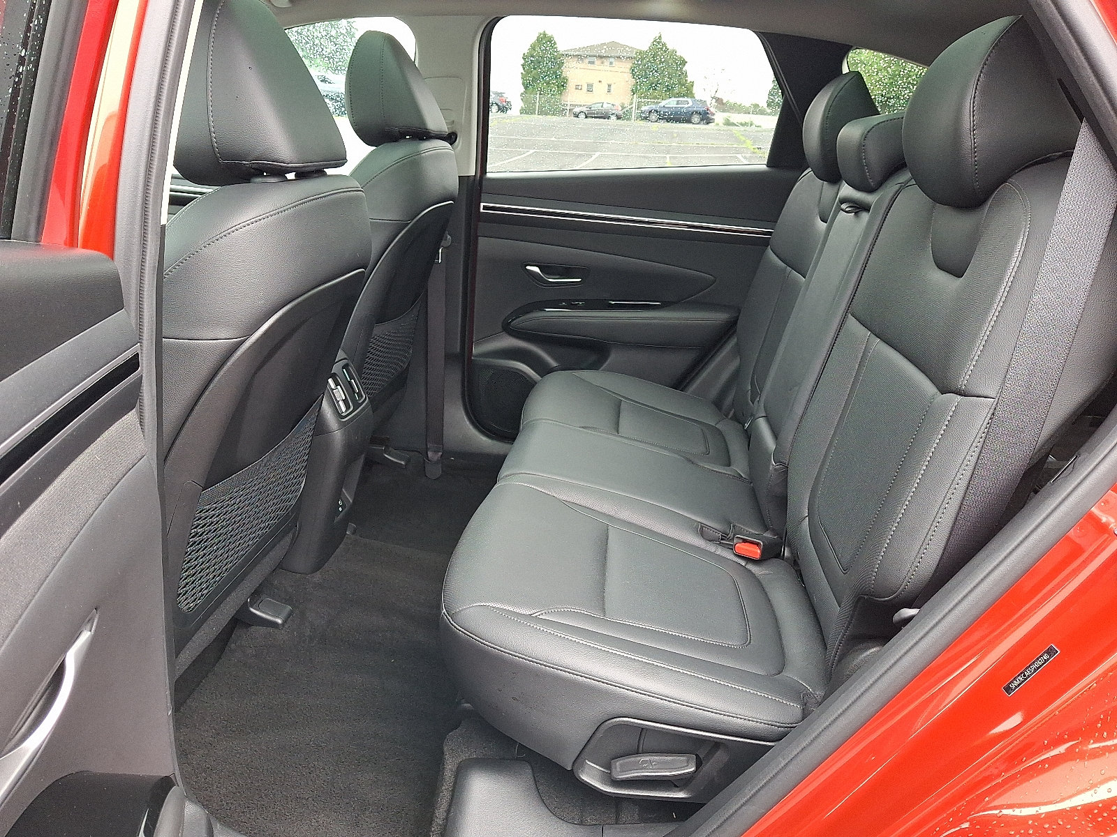 Used 2023 Hyundai Tucson Limited AWD/4WD image 11