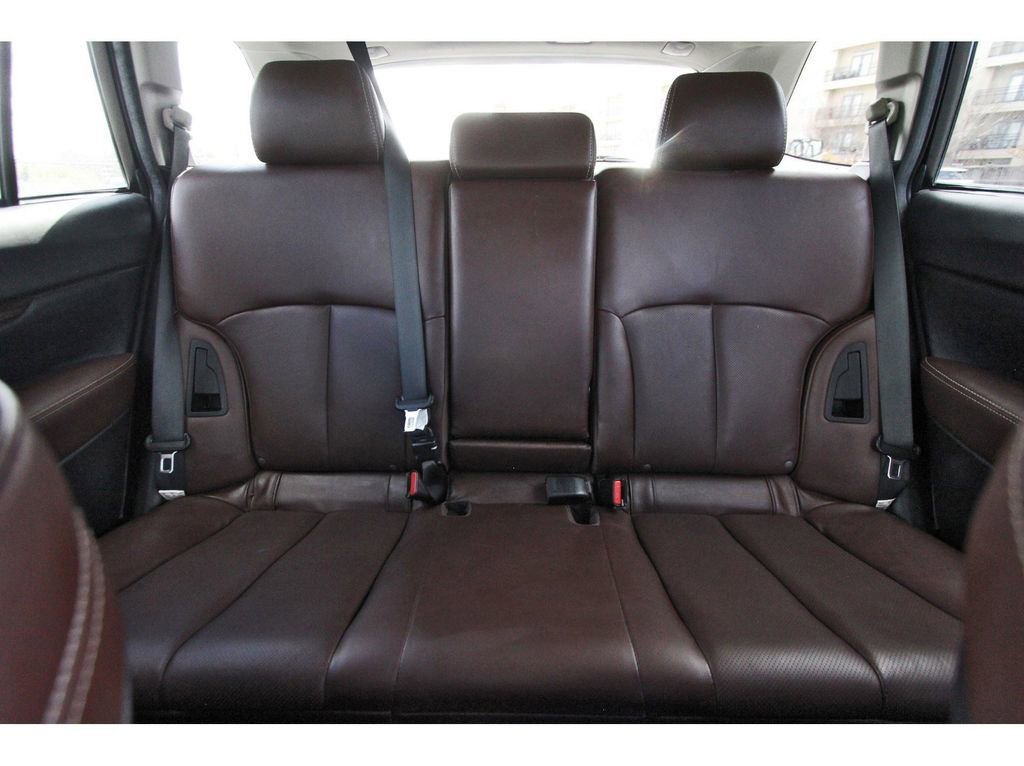 Used 2013 Subaru Outback 3.6R Limited w/ Special Appearance Pkg image 16