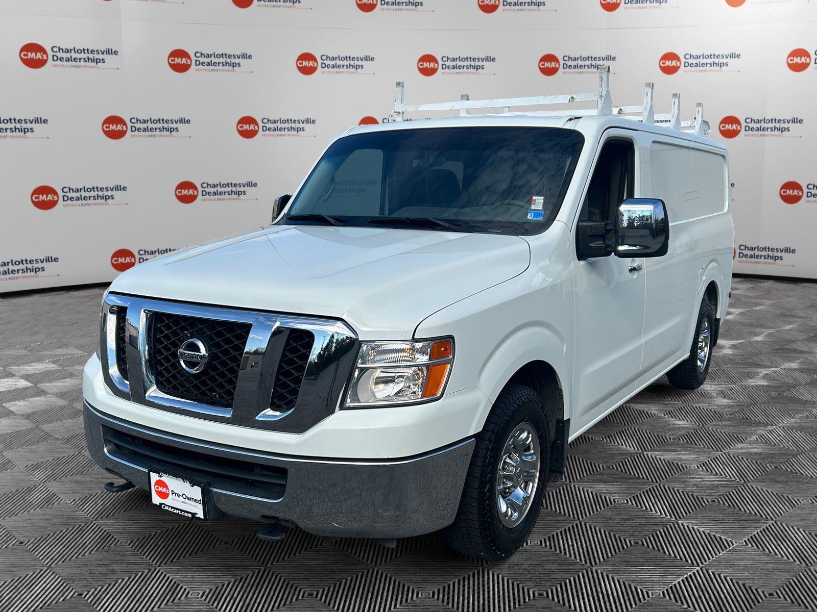 Used 2015 Nissan NV 3500 SL w/ Technology Package image 1