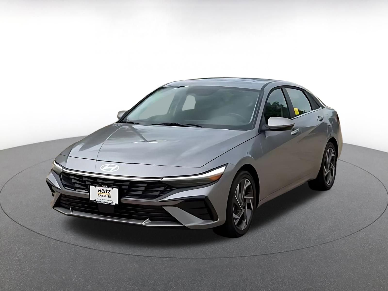 Used 2025 Hyundai Elantra SEL image 7