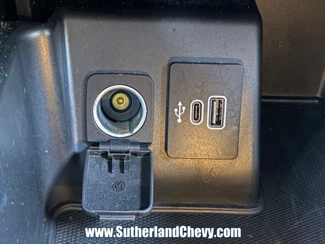 Used 2025 Ford Explorer ST-Line w/ ST-Line Street Pack AWD/4WD image 35