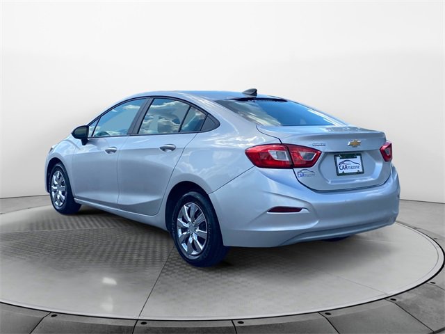 Used 2019 Chevrolet Cruze LS image 3