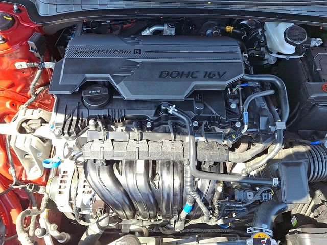 Certified 2025 Hyundai Elantra Sport FWD image 27