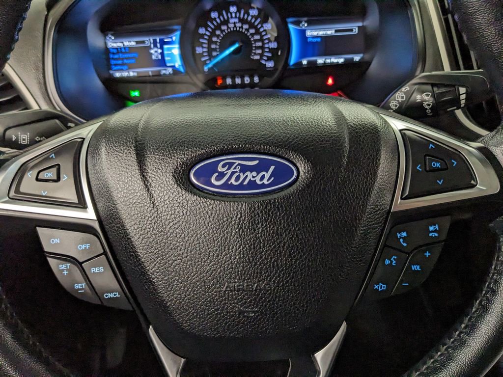 Certified 2022 Ford Edge SEL AWD/4WD image 11