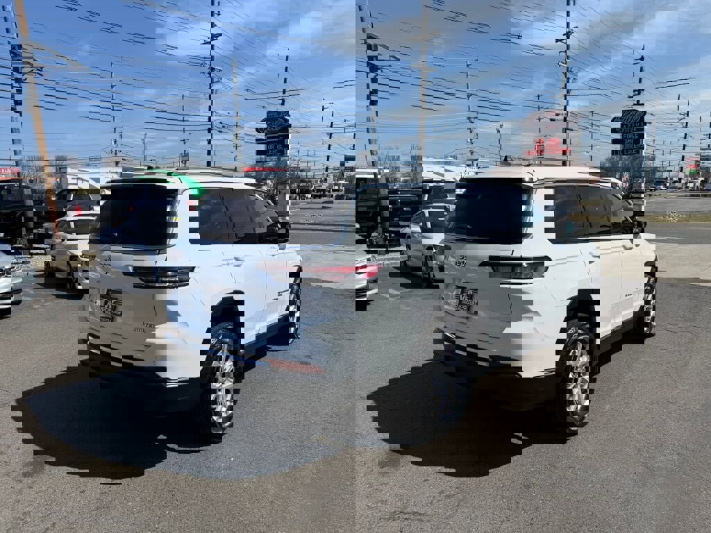 Used 2021 Jeep Grand Cherokee L Limited image 7