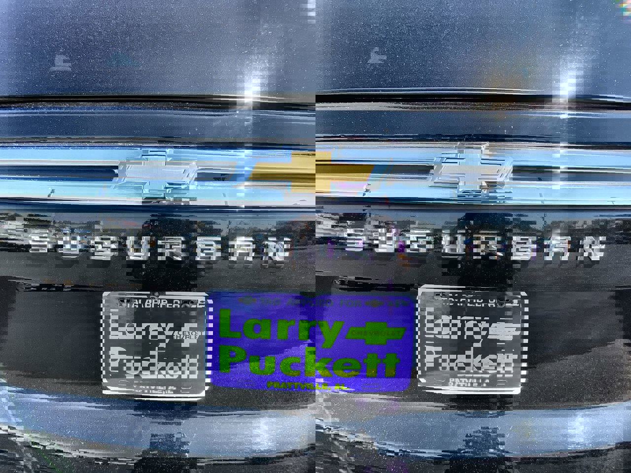 Used 2022 Chevrolet Suburban LT image 31