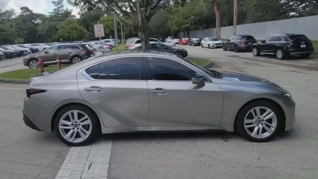 Used 2022 Lexus IS 300 w/ Accessory Package RWD image 9