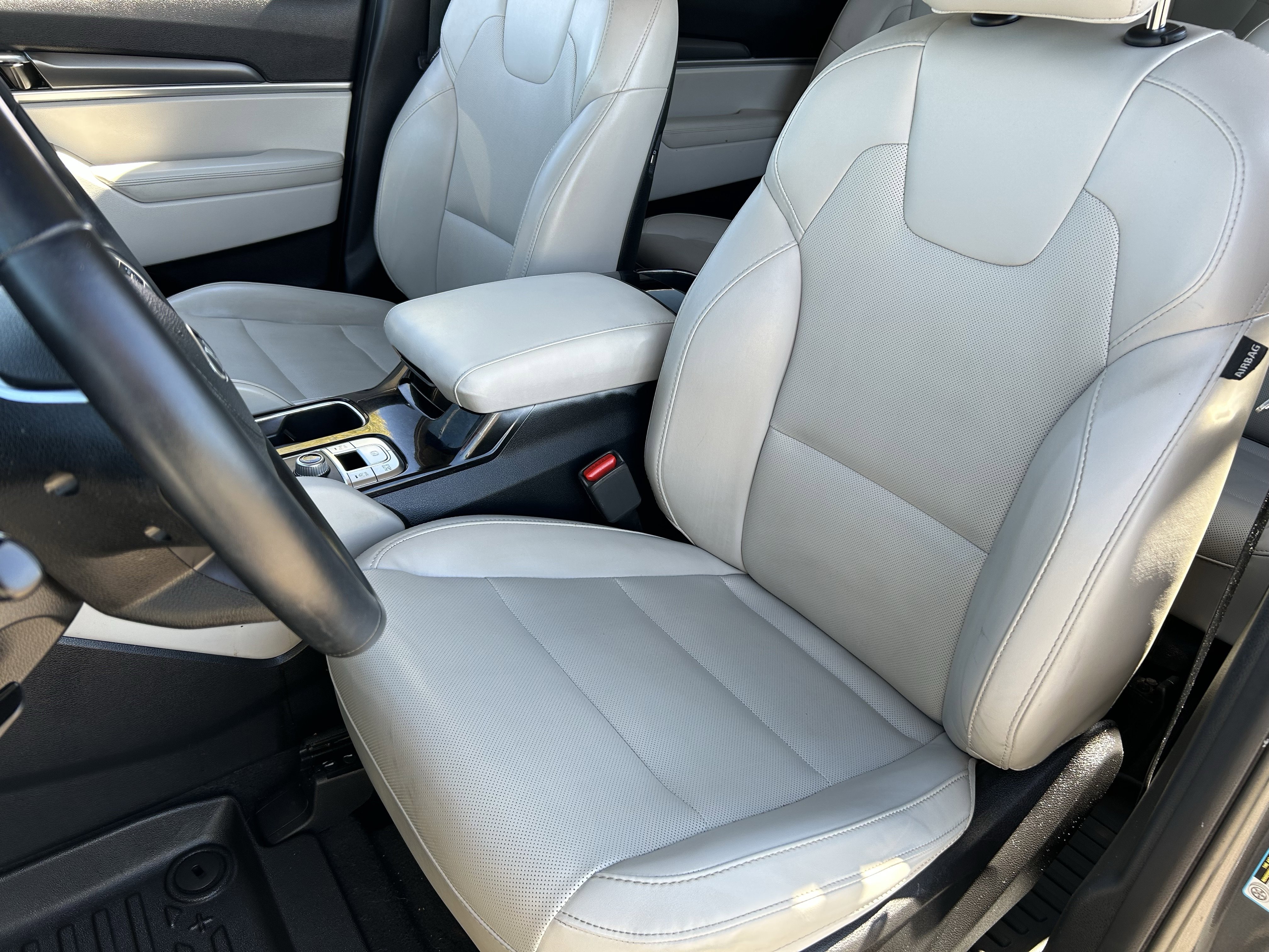 Used 2020 Kia Telluride S image 21