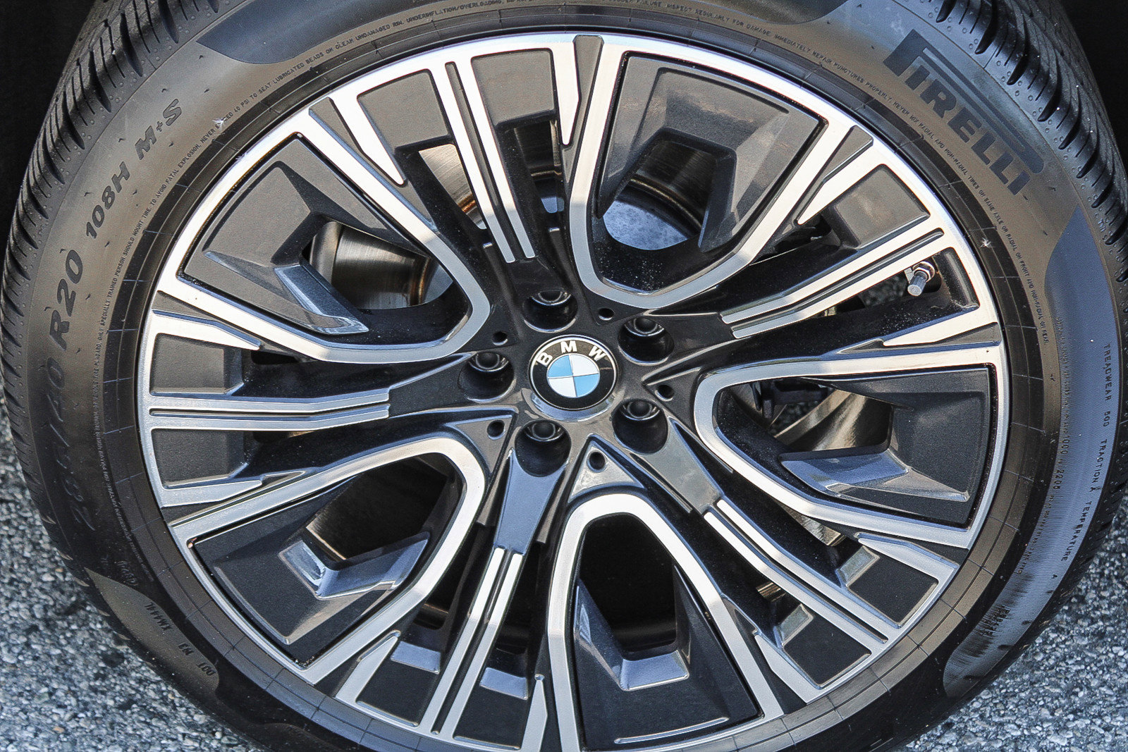 Certified 2025 BMW X3 xDrive30i w/ Convenience Package image 11