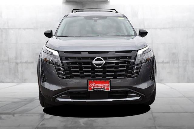 New 2026 Nissan Pathfinder Platinum image 4