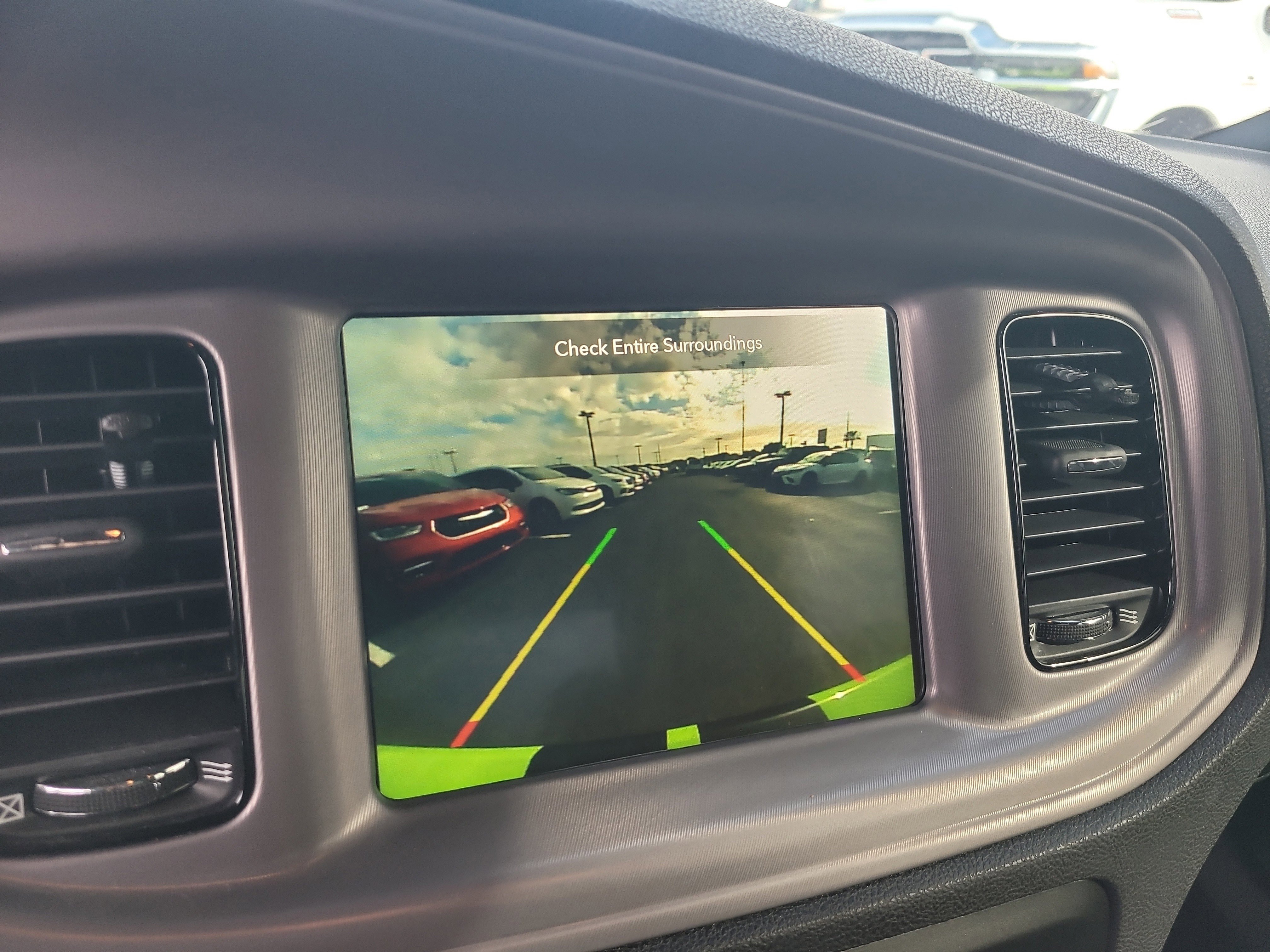 Used 2023 Dodge Charger R/T w/ Harman/Kardon Audio Group image 21