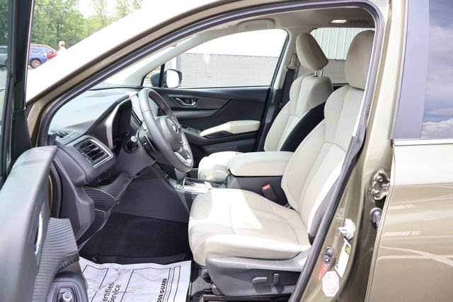 Certified 2025 Subaru Ascent Premium AWD/4WD image 17