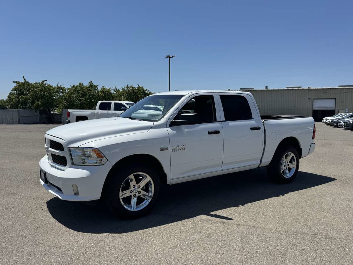 Used 2015 RAM 1500 Express AWD/4WD image 6