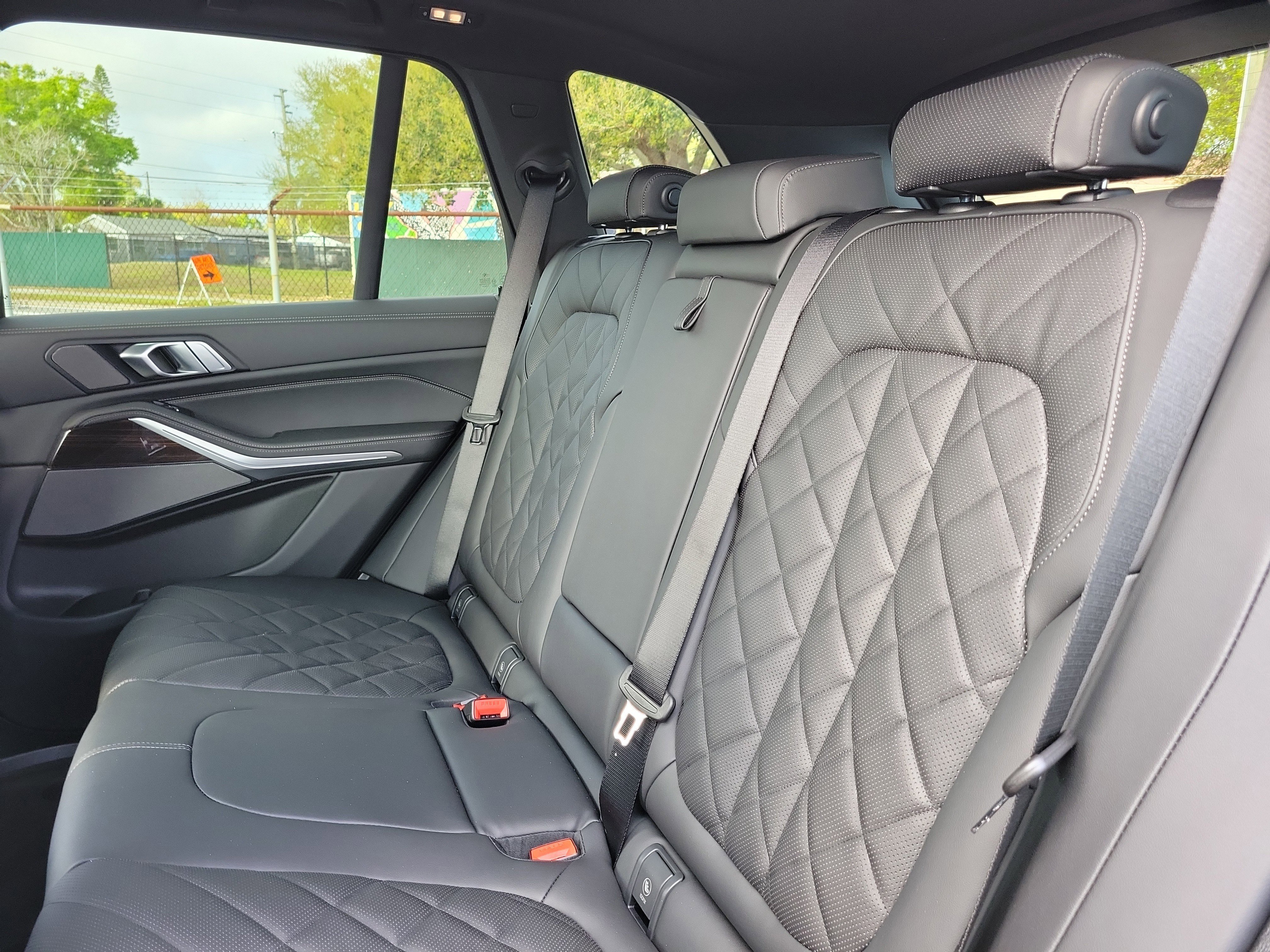 New 2026 BMW X5 sDrive40i w/ M Sport Package image 8