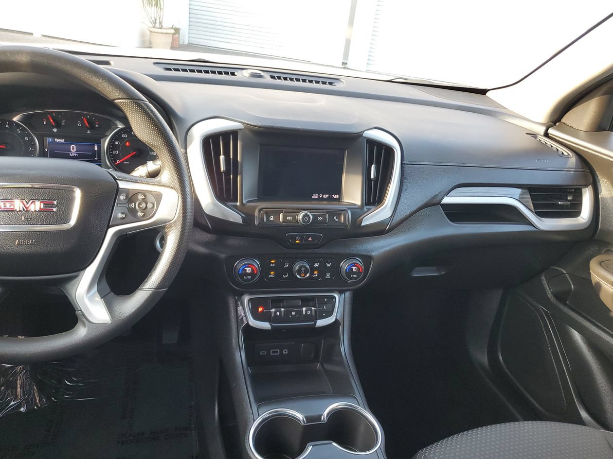 Used 2023 GMC Terrain SLE w/ Driver Convenience Package FWD image 13