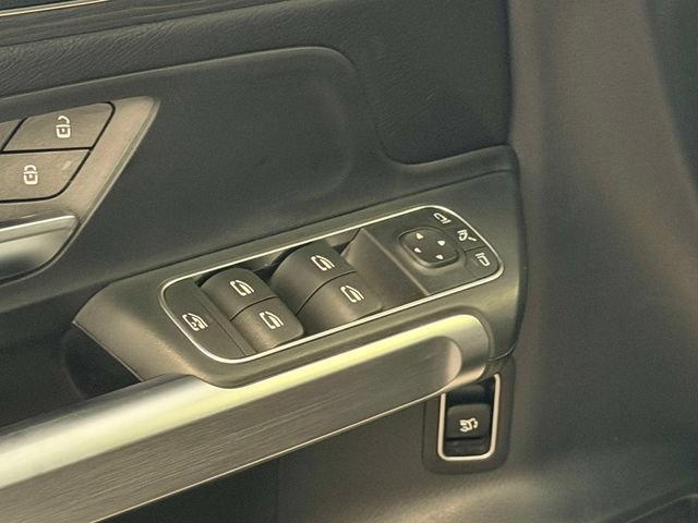 Certified 2023 Mercedes-Benz GLB 250 4MATIC image 16