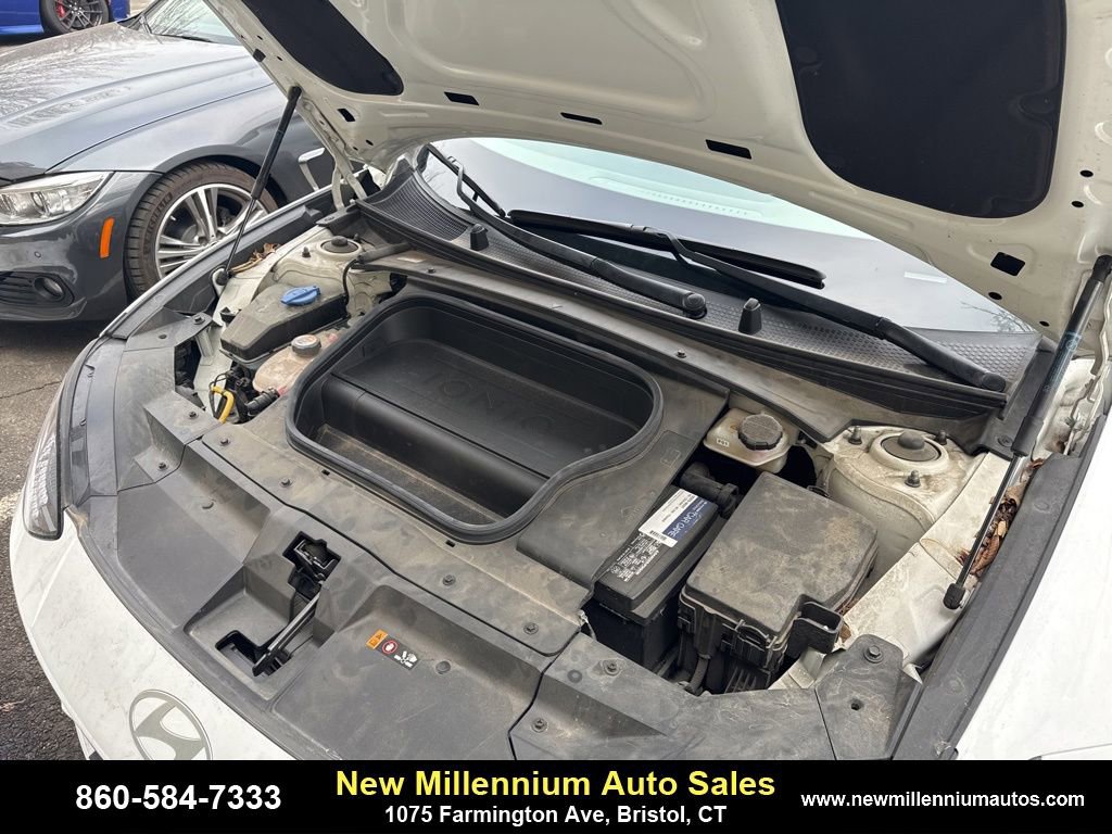 Used 2023 Hyundai Ioniq 6 SEL image 5
