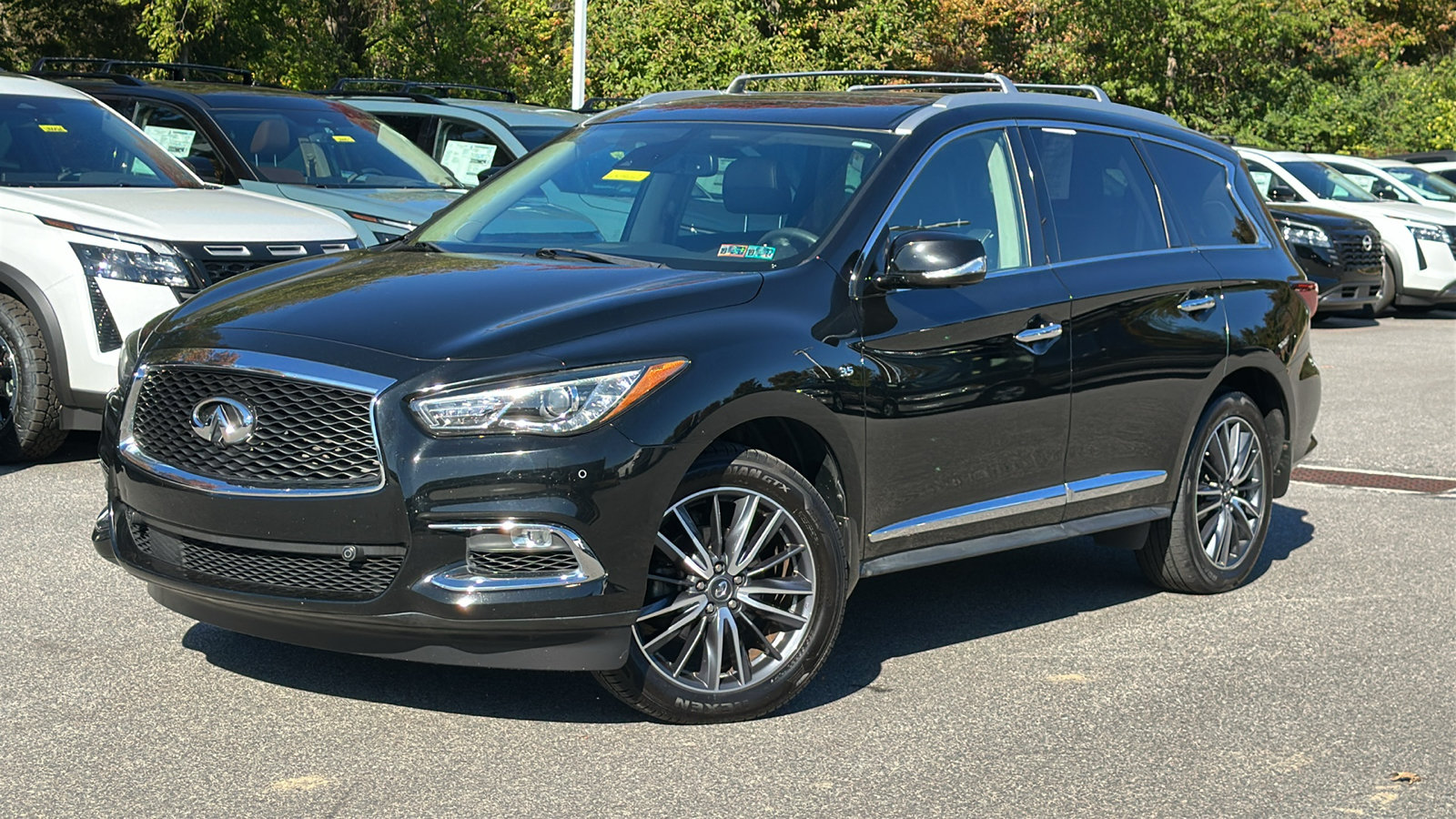 Used 2019 INFINITI QX60 Luxe w/ Sensory Package AWD/4WD image 1