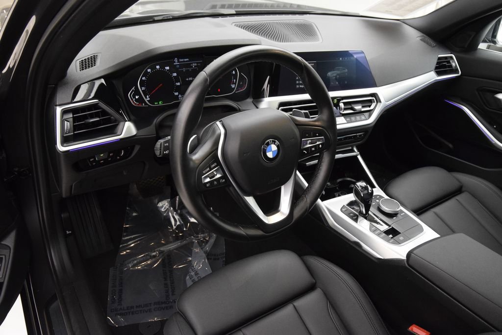 Used 2021 BMW 330i Sedan w/ Driving Assistance Package image 21