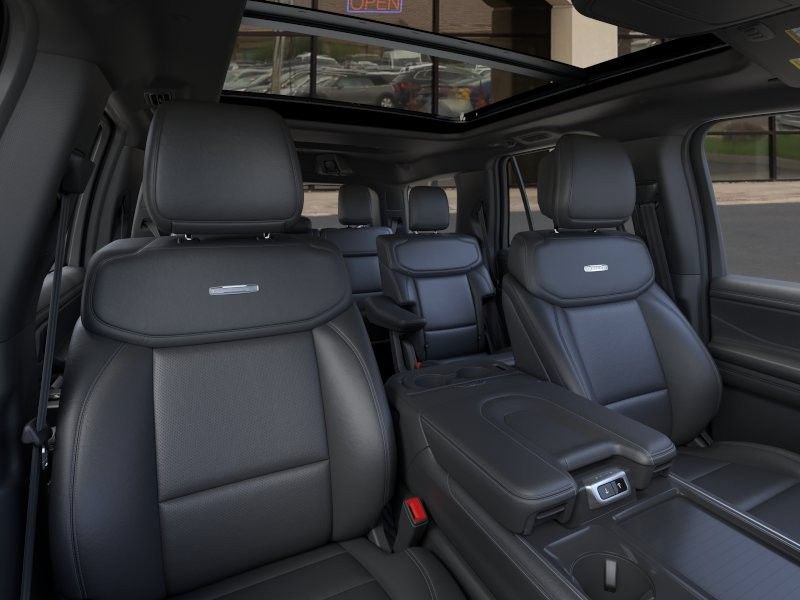 New 2026 Ford Expedition Platinum w/ Stealth Appearance Package AWD/4WD image 33