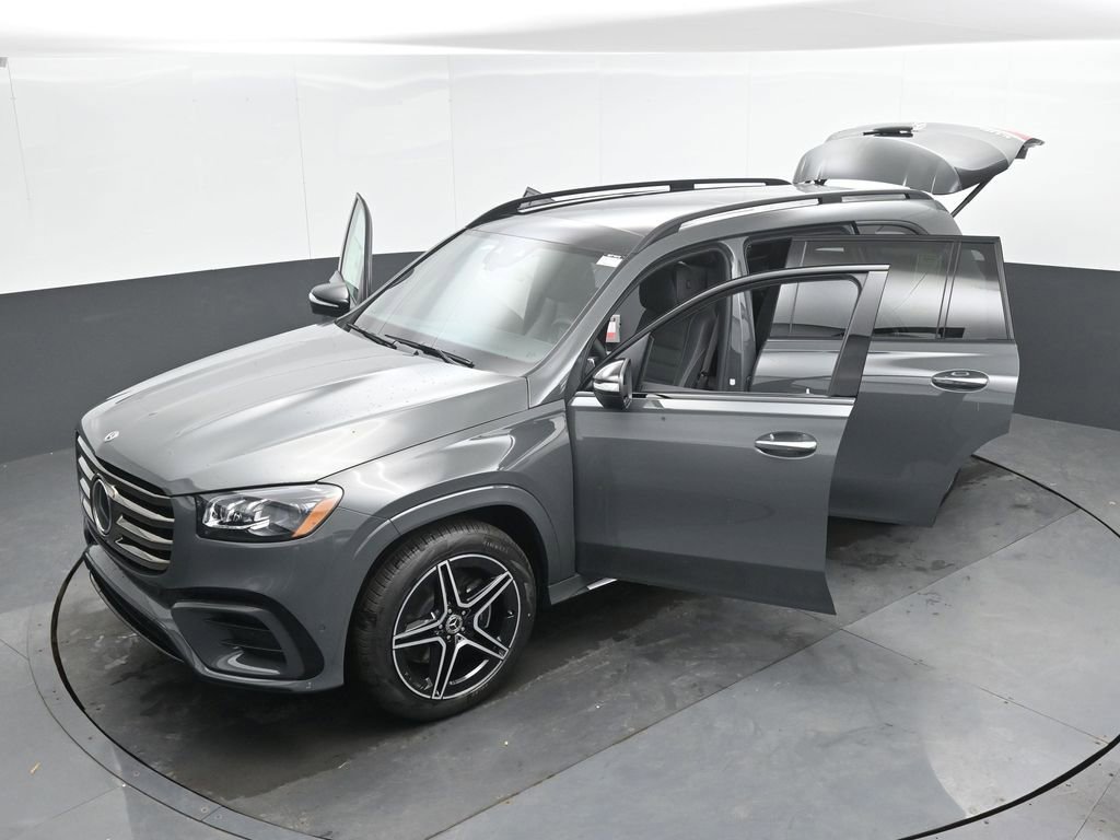 New 2026 Mercedes-Benz GLS 450 4MATIC image 46