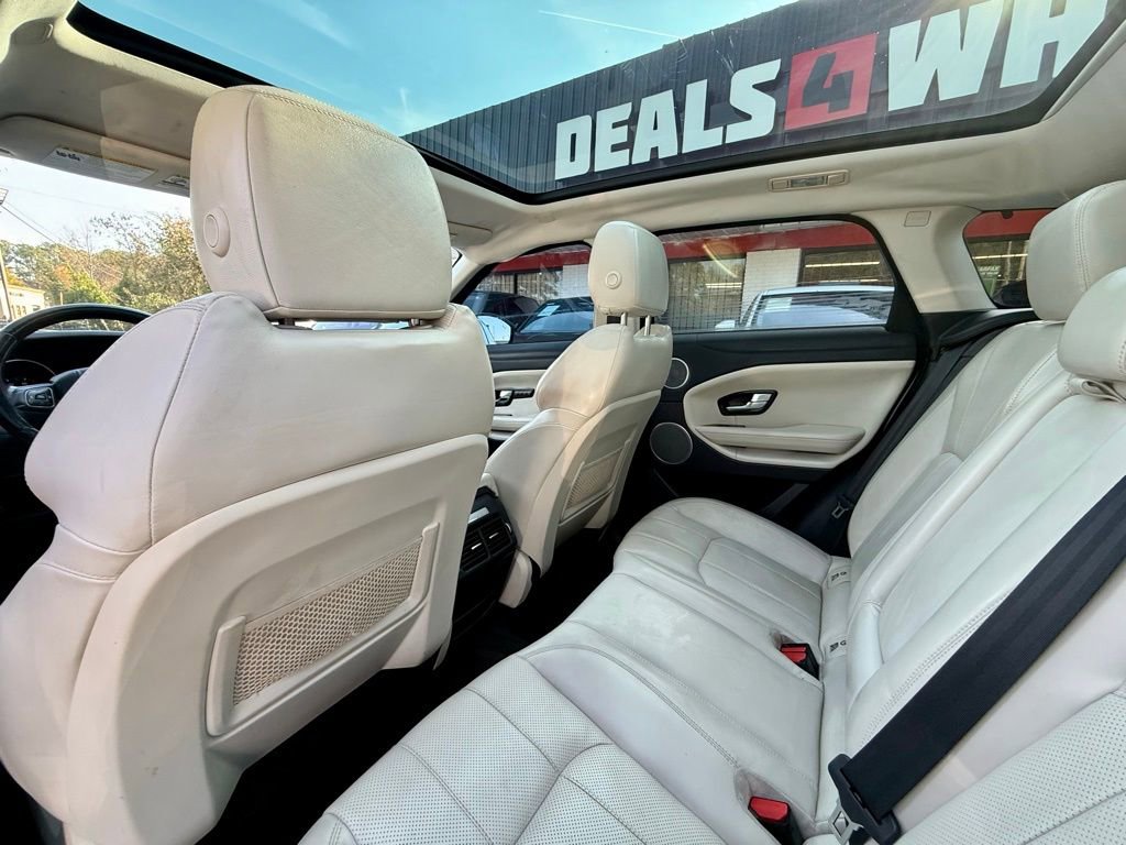 Used 2016 Land Rover Range Rover Evoque HSE image 32