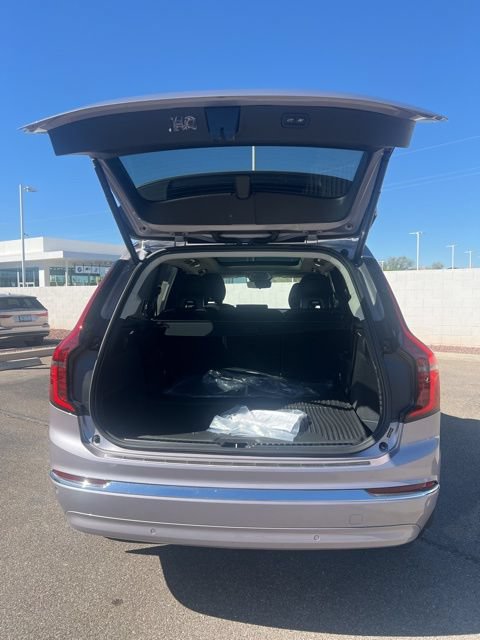 New 2026 Volvo XC90 B5 Plus w/ Protection Package AWD/4WD image 25