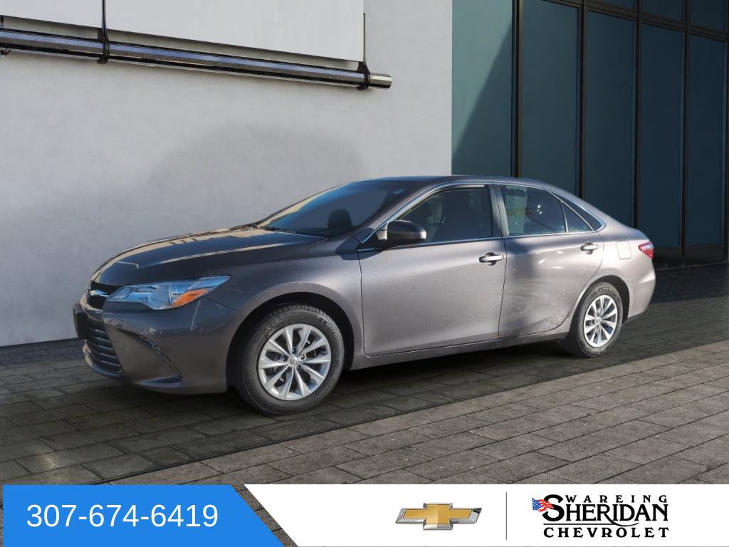 Used 2017 Toyota Camry LE image 6