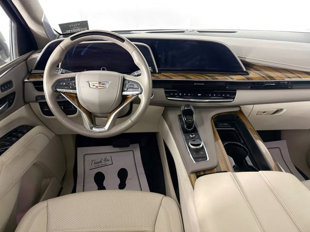 Used 2023 Cadillac Escalade ESV Premium Luxury Platinum image 23