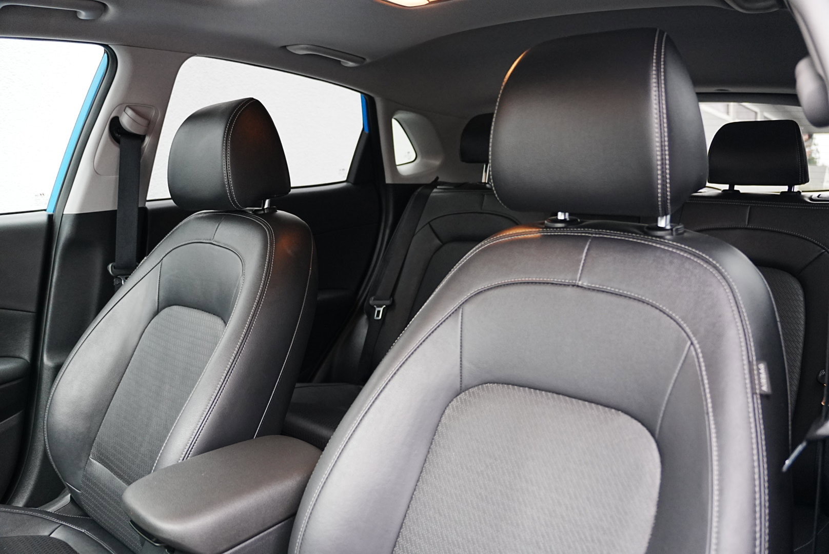 Used 2020 Hyundai Kona Limited image 10