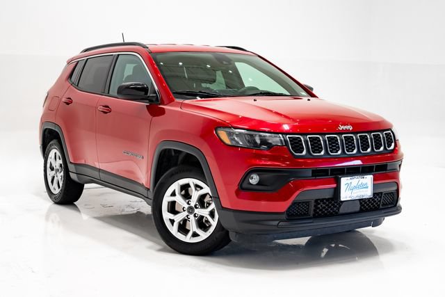 Certified 2025 Jeep Compass Latitude AWD/4WD image 6
