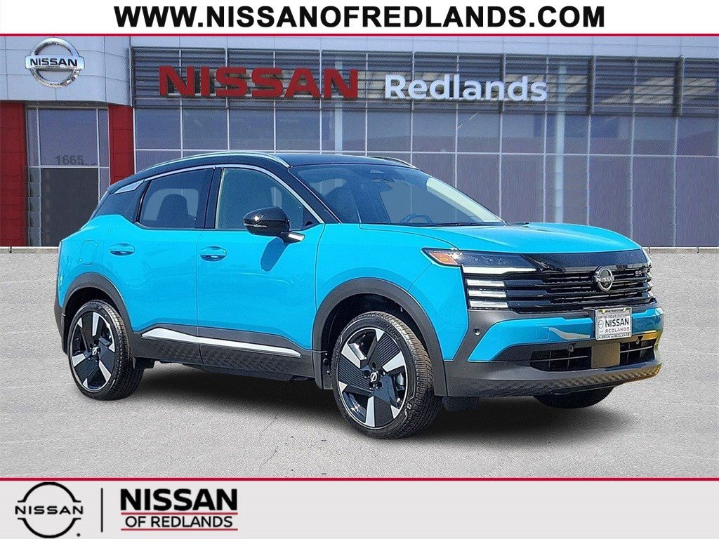 New 2025 Nissan Kicks SR image 1