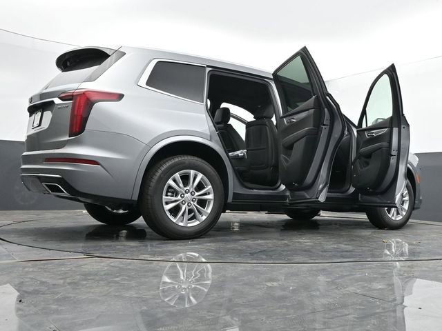 New 2025 Cadillac XT6 Luxury image 68