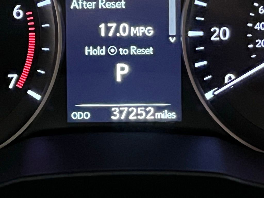 Used 2018 Lexus ES 350 w/ Luxury Package w/Wood Trim image 23